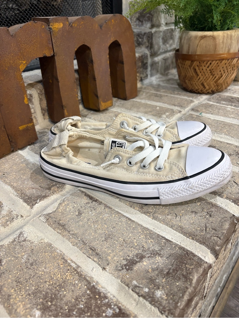 Converse Chuck Taylor Women’s All Star Shoreline Slip-On Sneakers Size 8